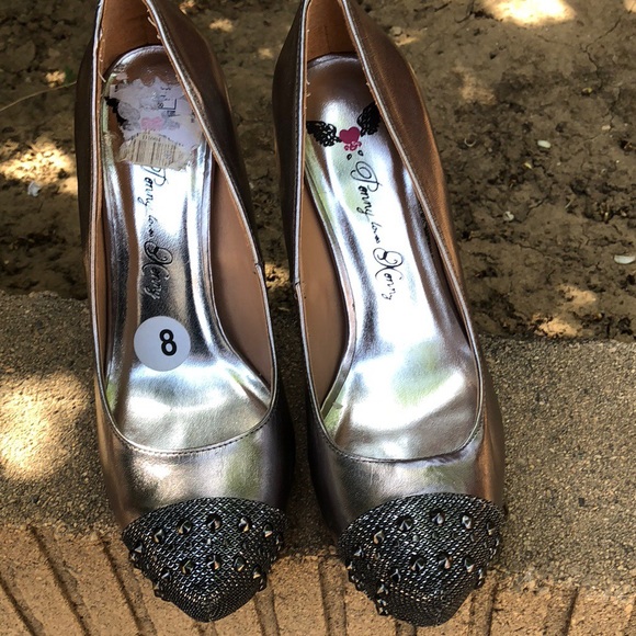 💜Penny & Kenny heels w/studs on front👇🏼 - Picture 4 of 8